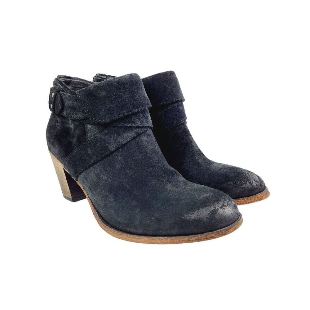 JOHNSTON‎ & MURPHY Distressed Bootie Women's Boots - Size 8